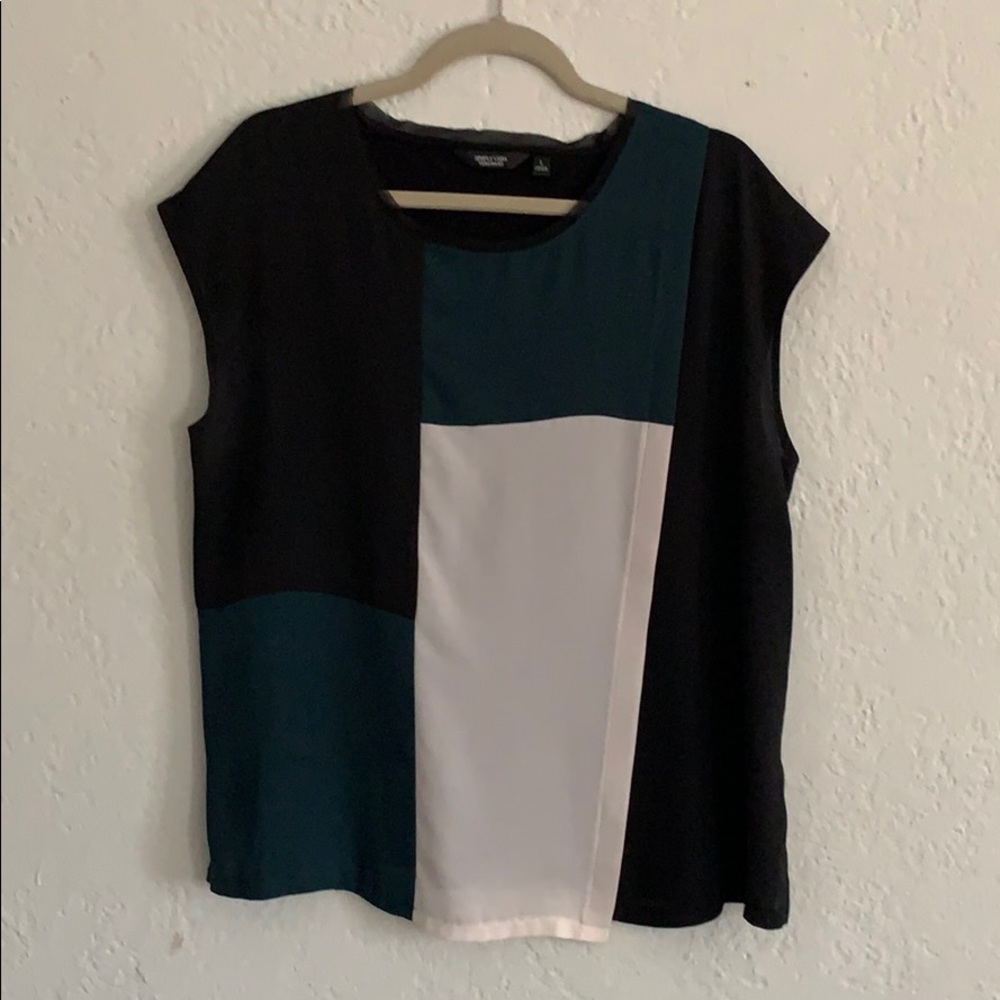 Short sleeve blouse